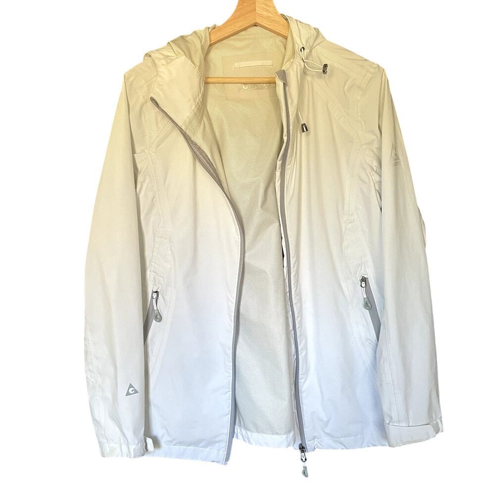 Gerry women's size medium‎ silver gray rain jacket hooded top full zip pockets